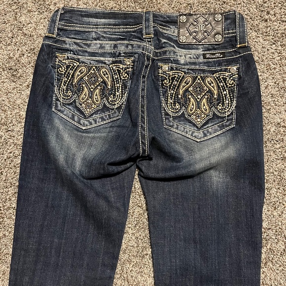 NEW LISTING: Miss Me Jeans, Women size 26, Mid rise boot cut, dark blue - Picture 8 of 16